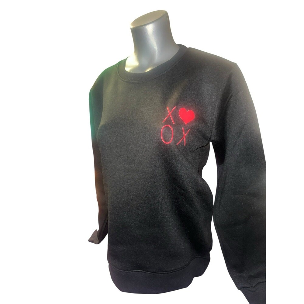 Xoxo love black sweatshirt small fleece lined